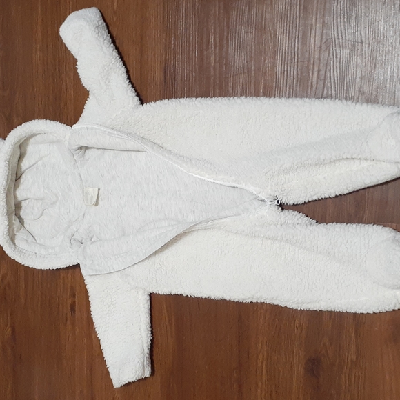 Baby coat 6 to 9 monts - Picture 3 of 3